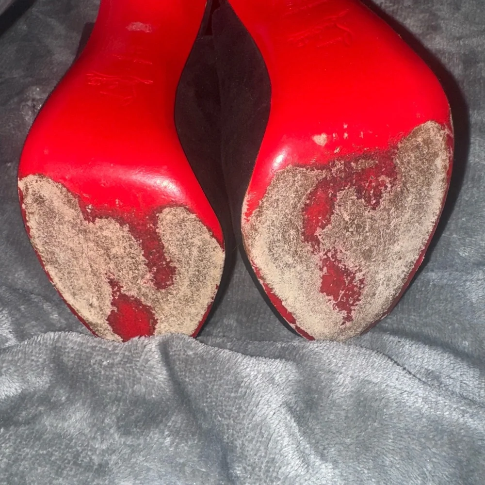 🔥AUTHENTIC!!🔥Christian Louboutin Elegant Black Open-Toe Lace-Up Boots - Picture 4 of 5